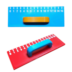 Regla adaptada con manija